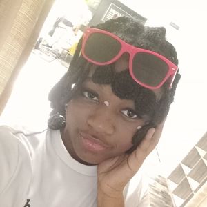 Meet your Posher, Emery